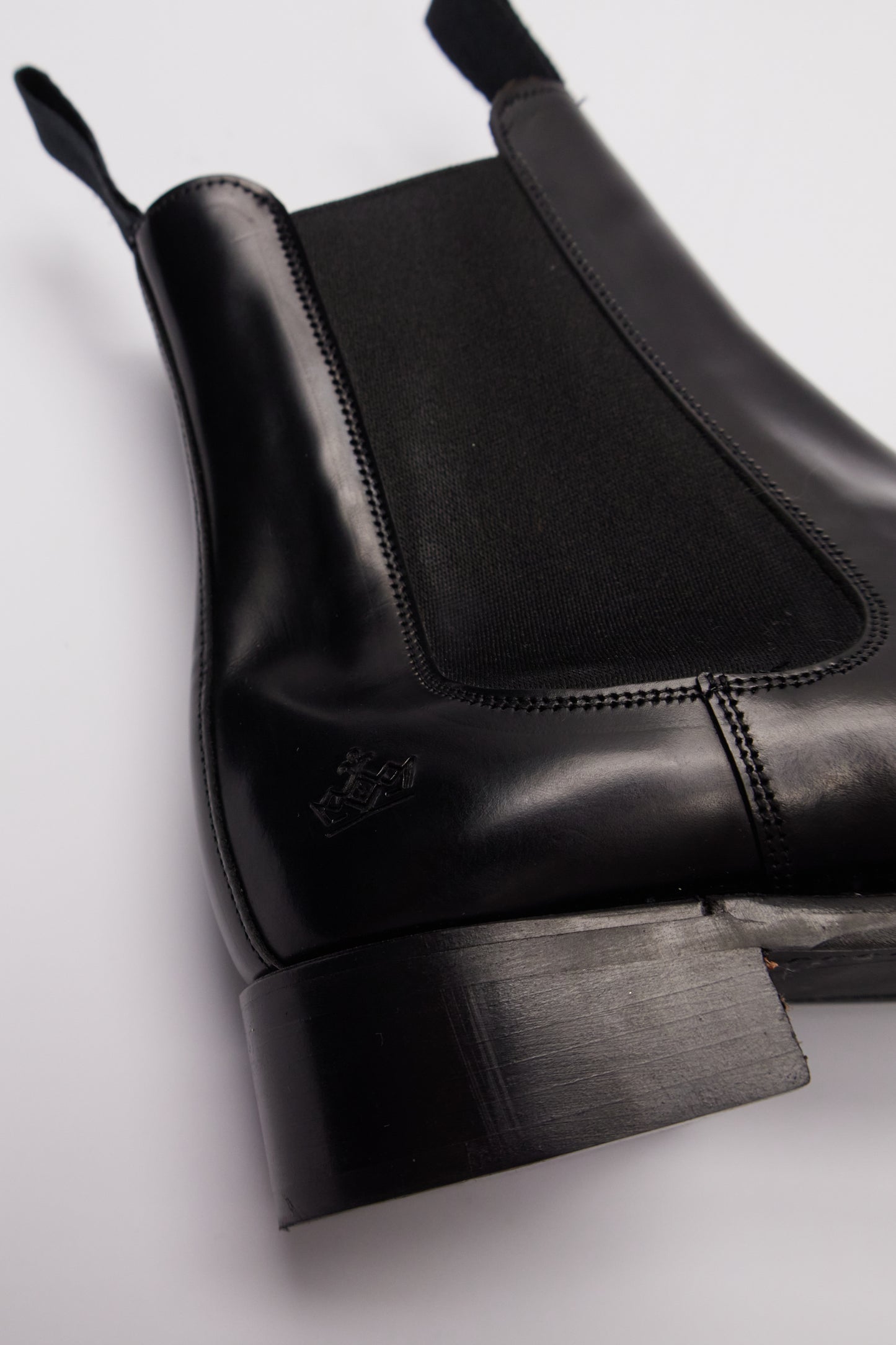 Silvia Chelsea Boots - Black